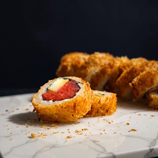 Spicy Tuna Tempura Roll (Deep Fried)